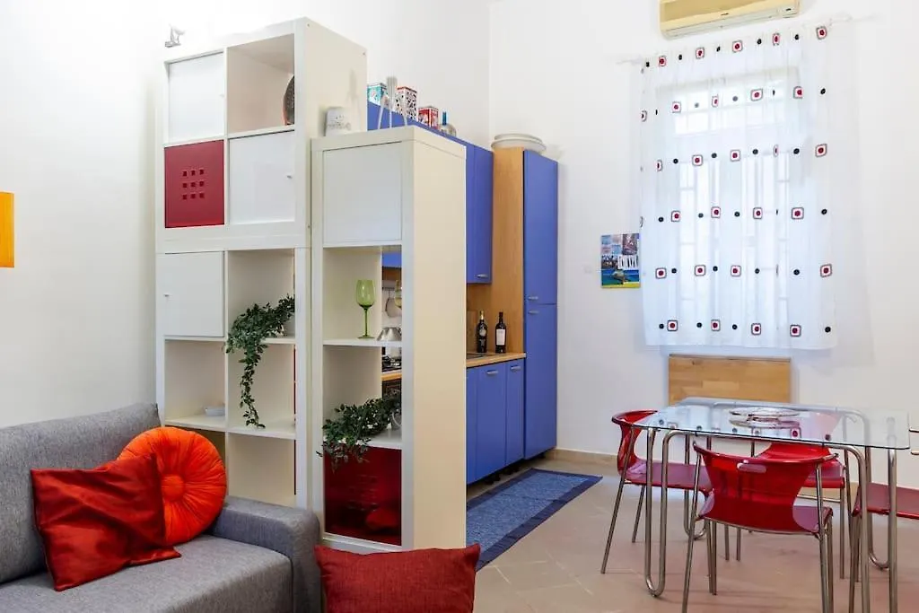 A Casa Di Zara Apartment Palermo Italy